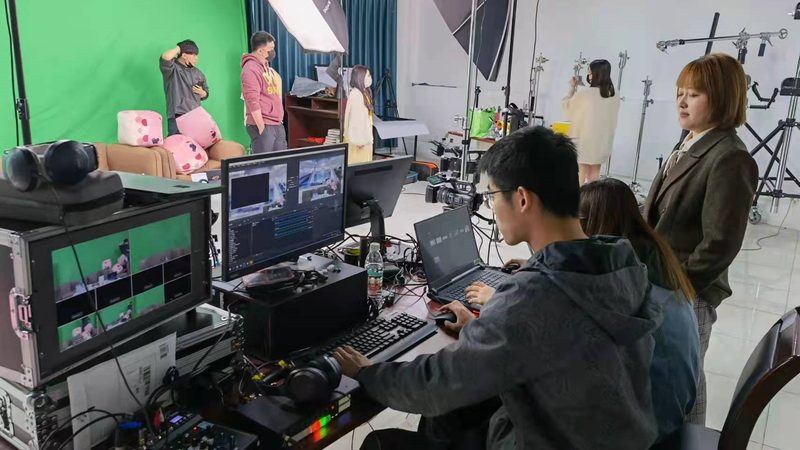 在创作过程中，注意以下几点：